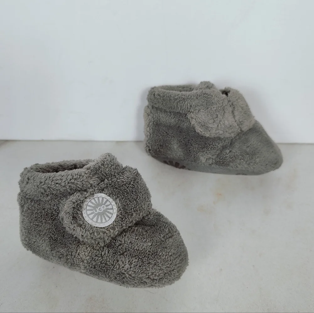 UGG Bixbee Grey Fleece Infant Baby Walker Booties, Sz 0/1